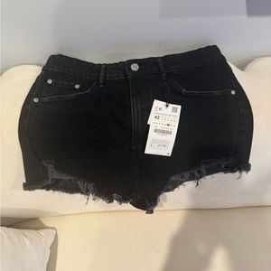 Zara denim shorts nwt